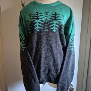 Green and Black Patterned Sweater